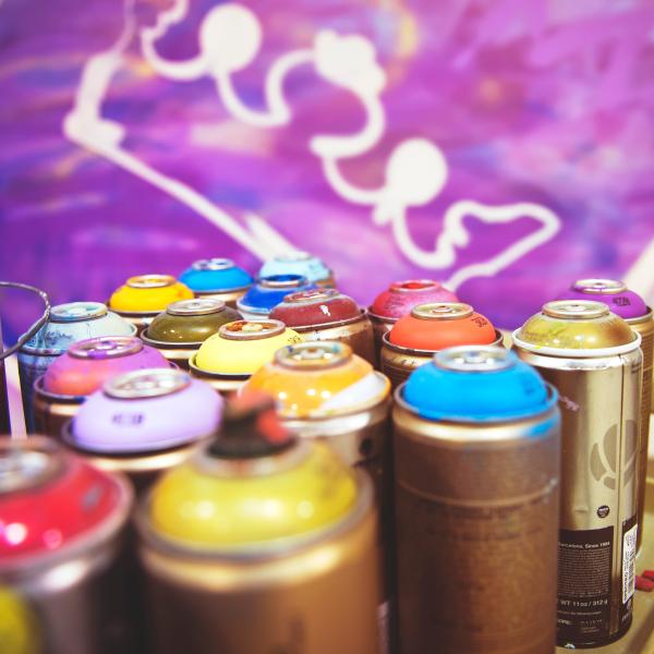 spray paint