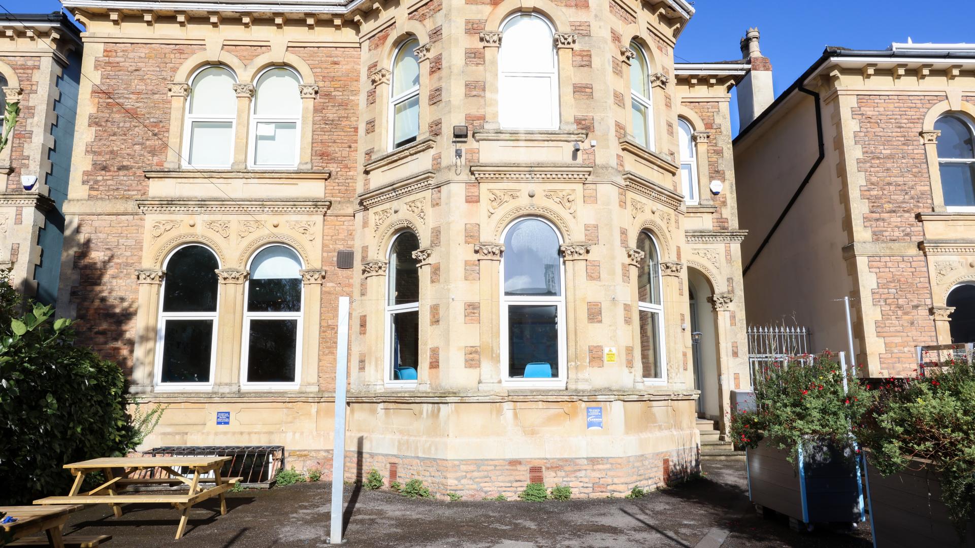 Oakfield Road front